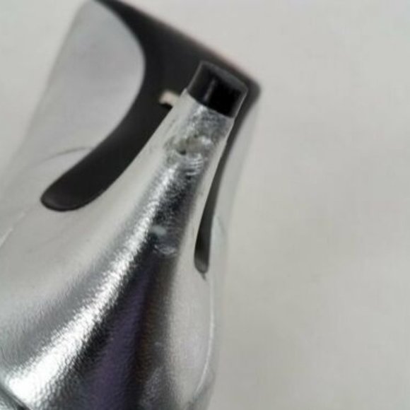 GUCCI LEATHER KITTEN HEELS BOOTIES - Picture 7 of 10